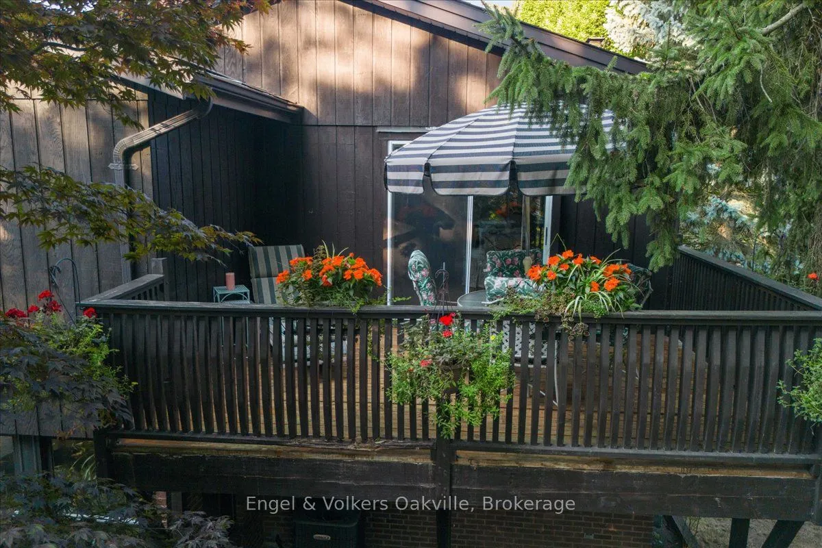250 Gatestone Avenue