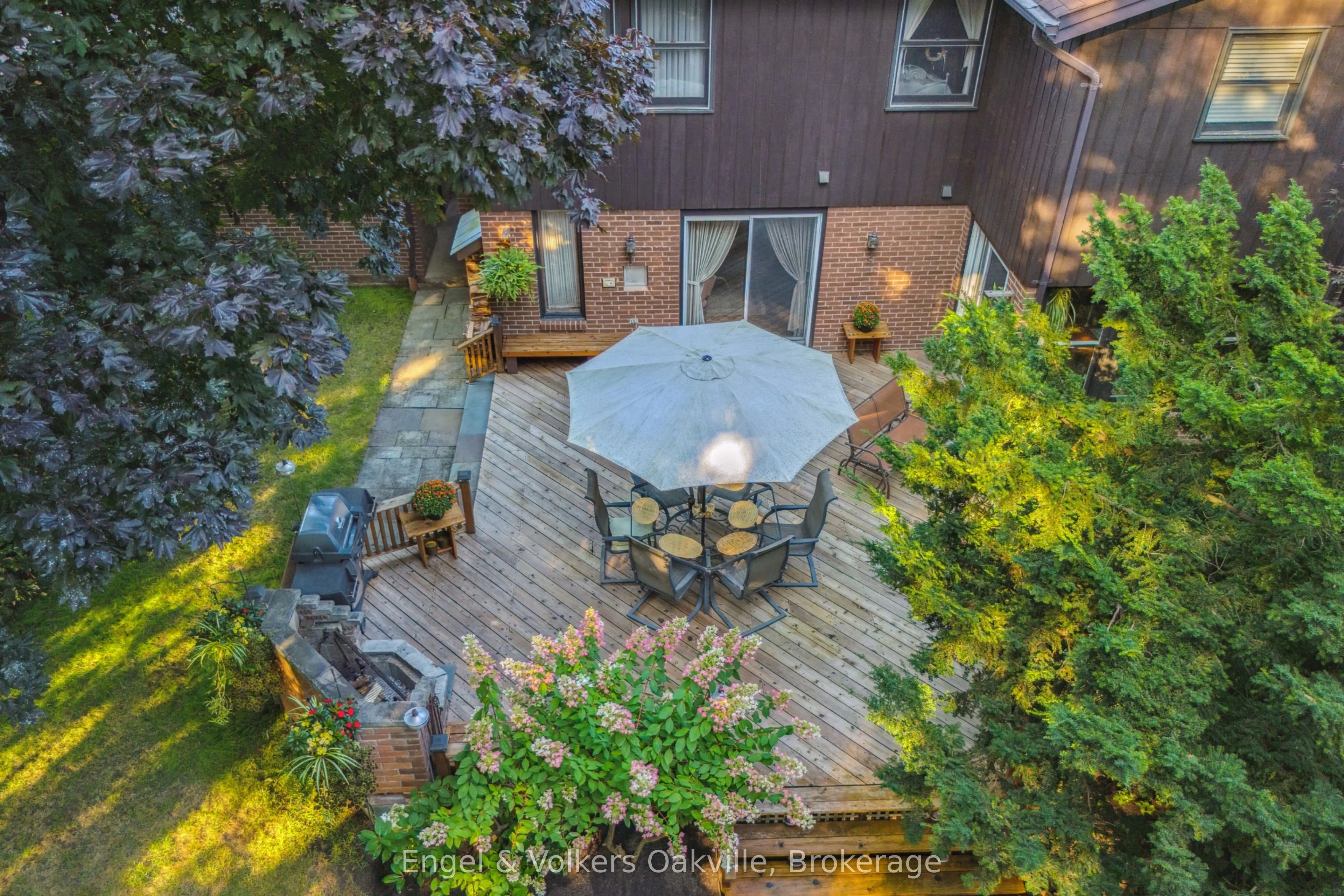 250 Gatestone Avenue