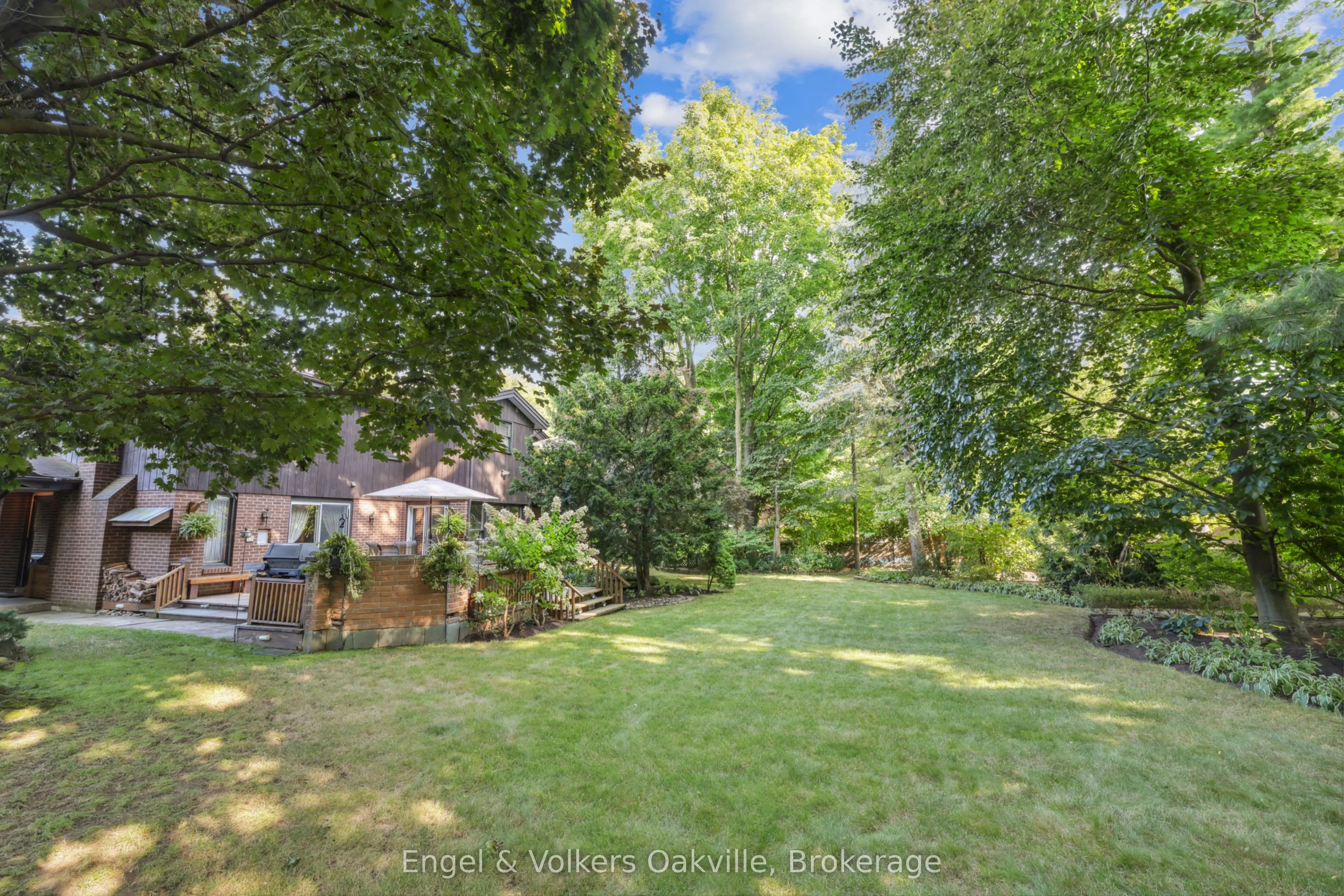 250 Gatestone Avenue