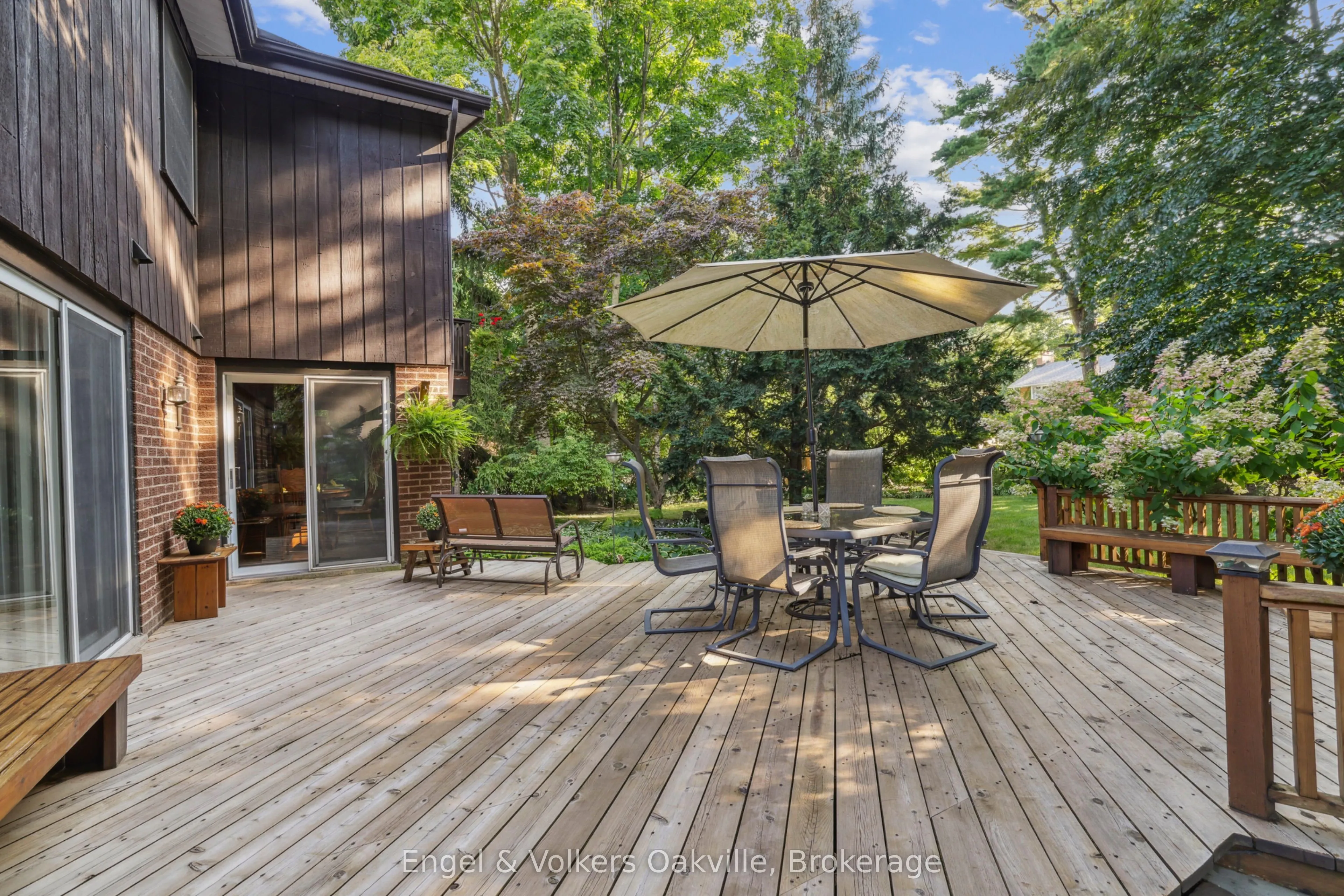 250 Gatestone Avenue
