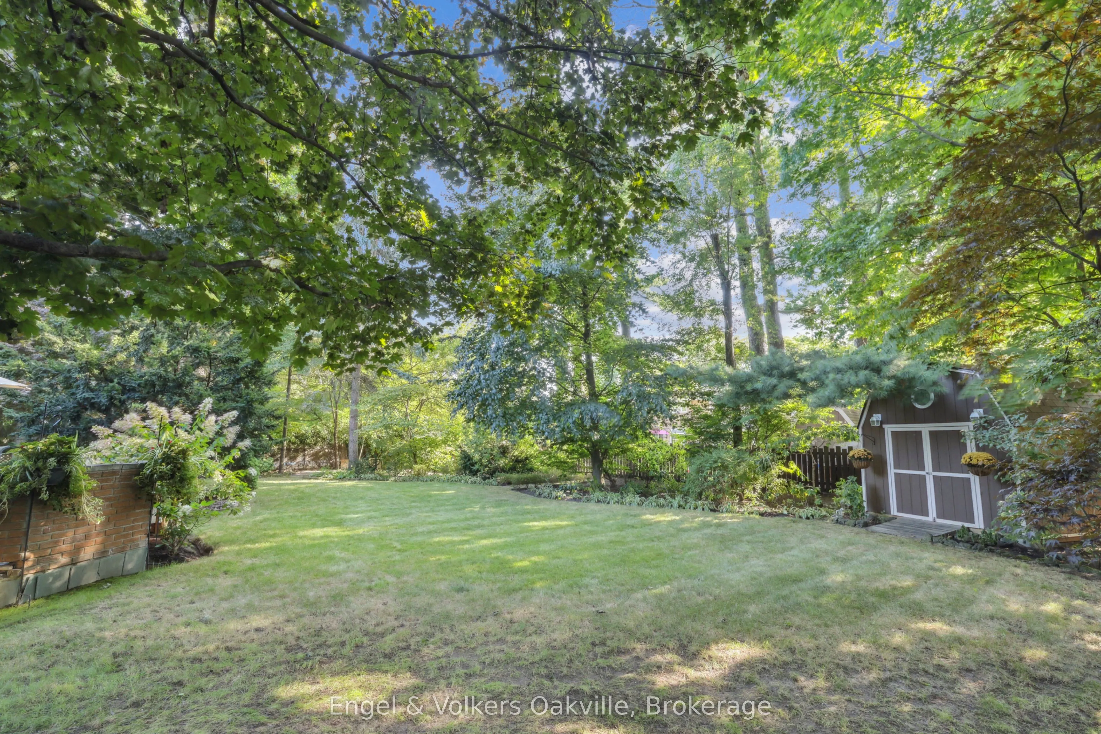 250 Gatestone Avenue