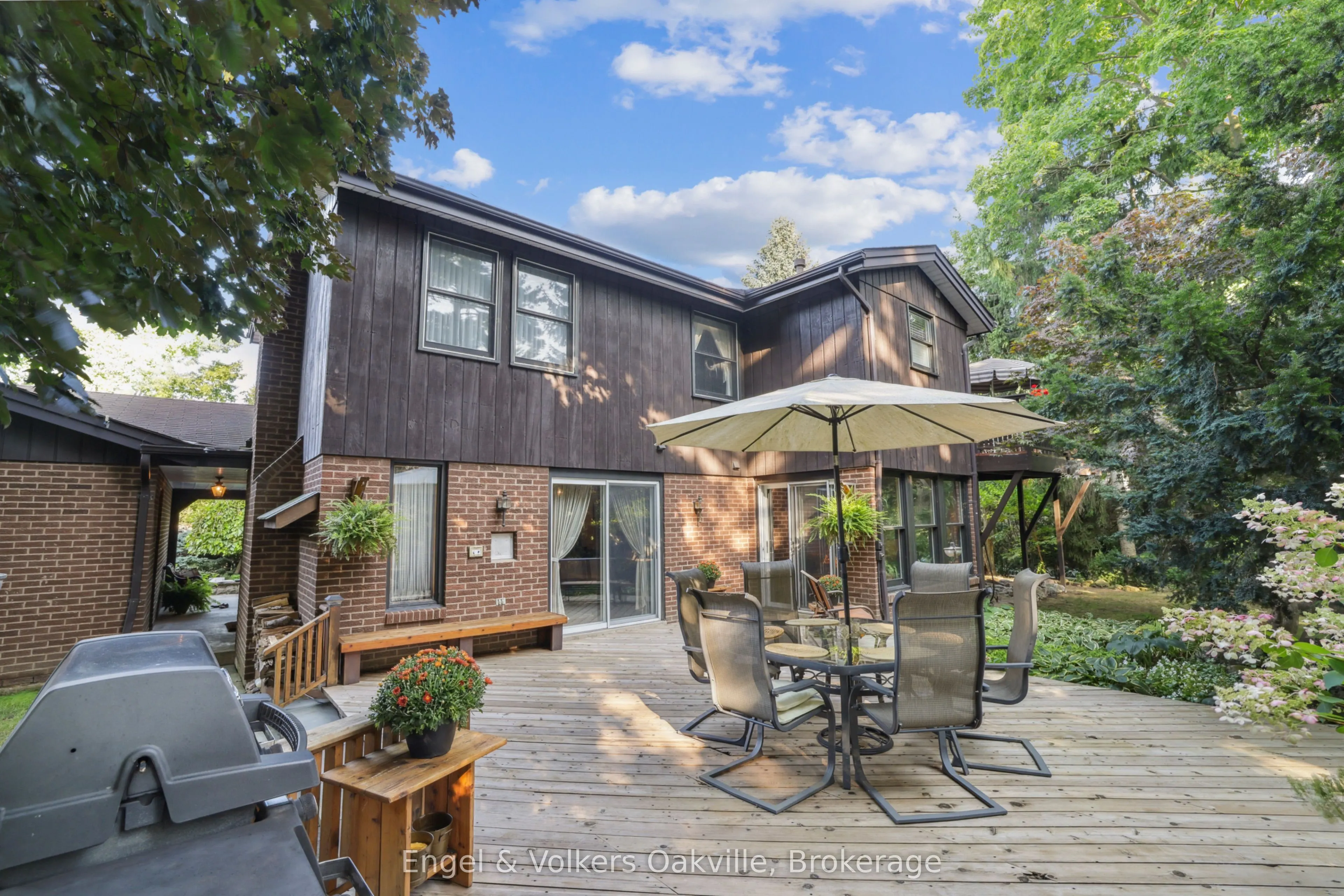 250 Gatestone Avenue