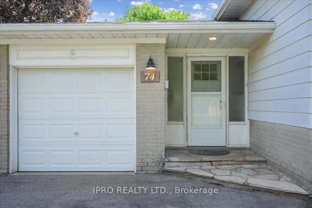 74 Mountainview Road S