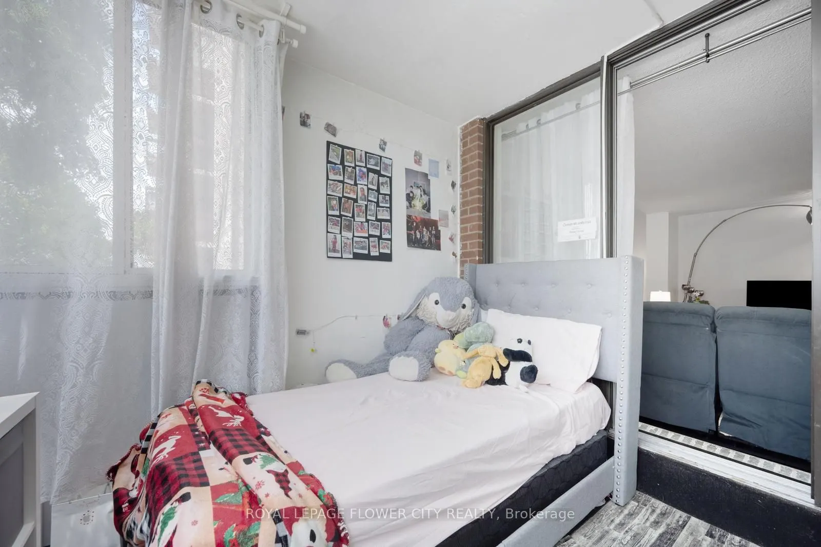 1615 Bloor Street, #207