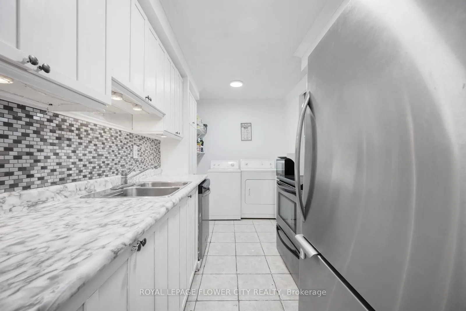 1615 Bloor Street, #207