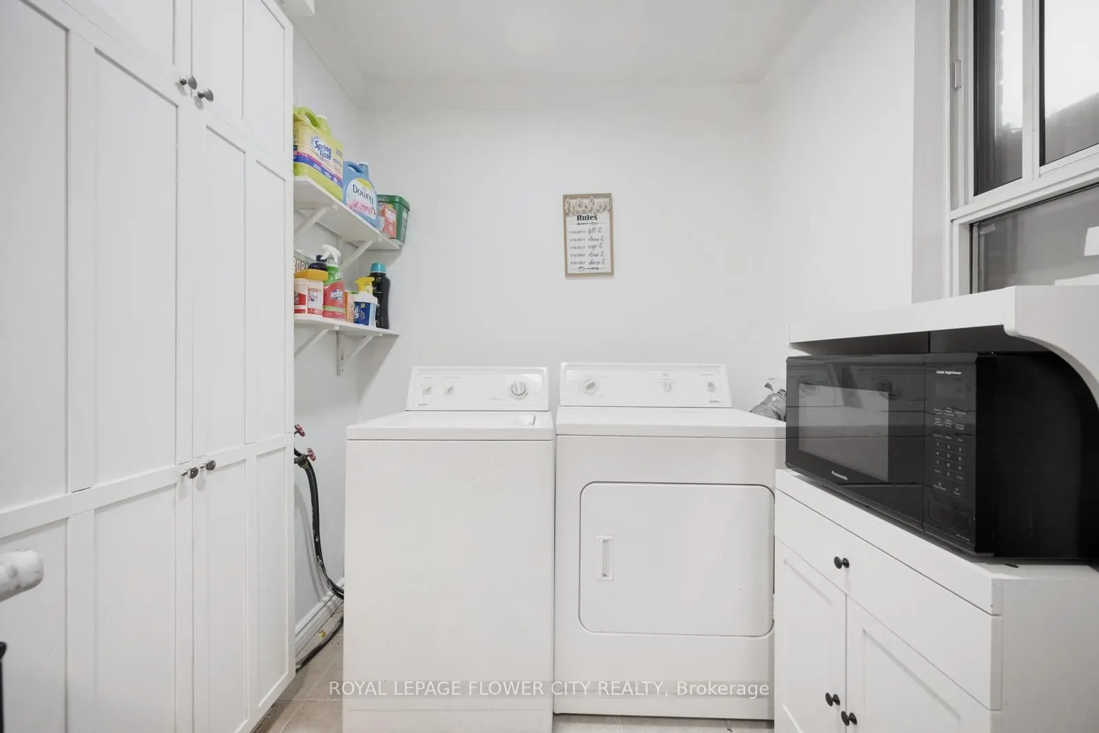 1615 Bloor Street, #207