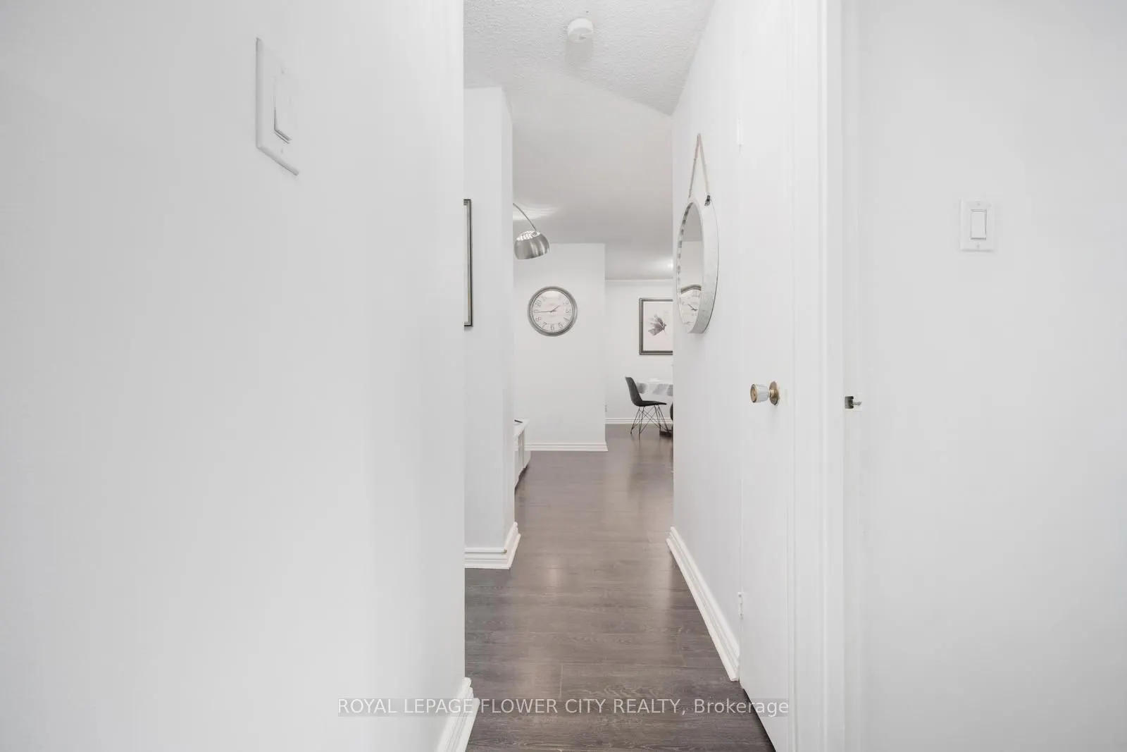 1615 Bloor Street, #207