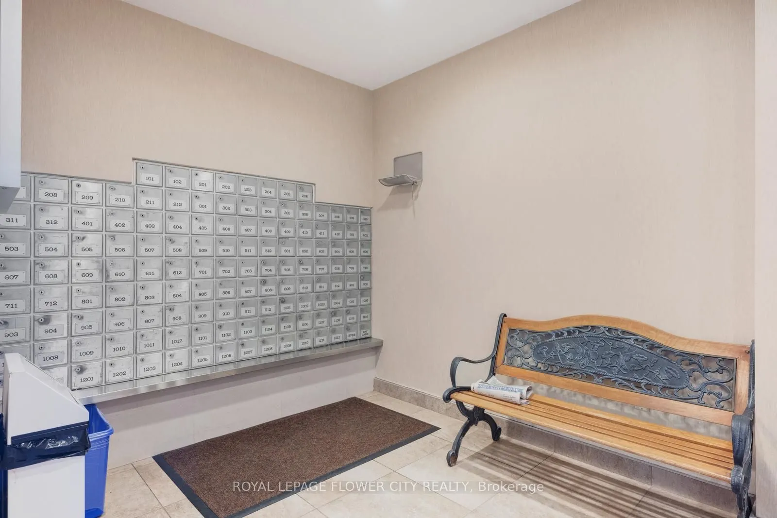 1615 Bloor Street, #207