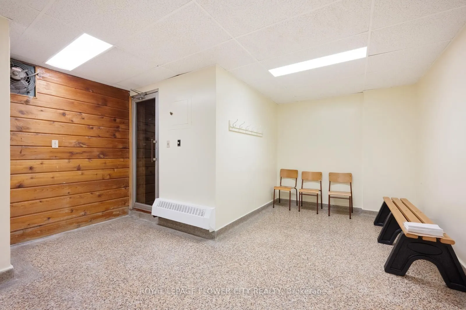 1615 Bloor Street, #207
