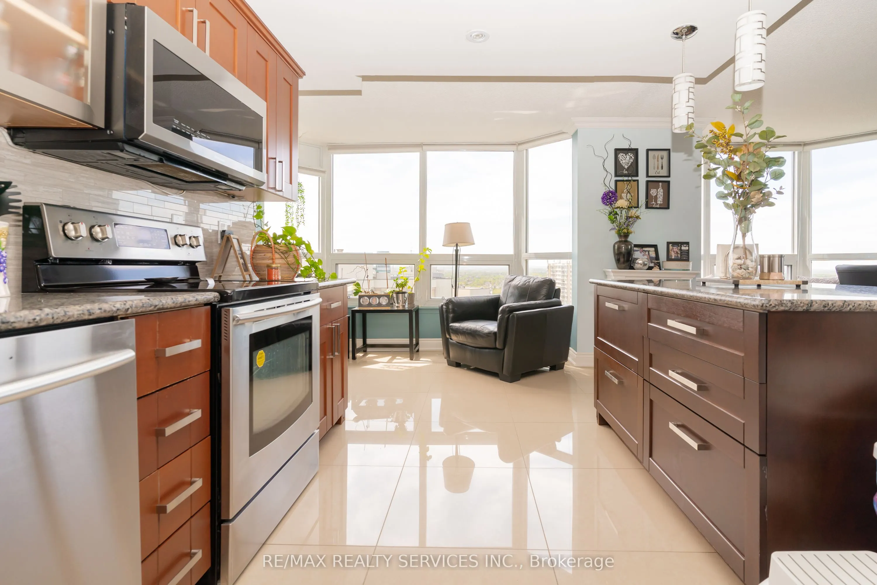 8 Lisa Street, #2802