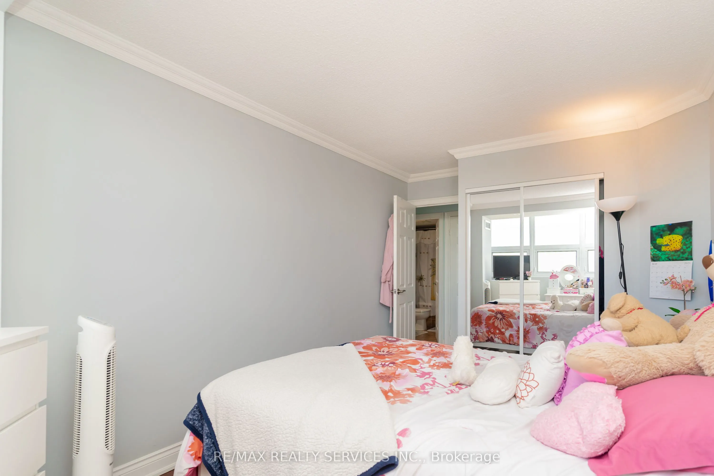 8 Lisa Street, #2802