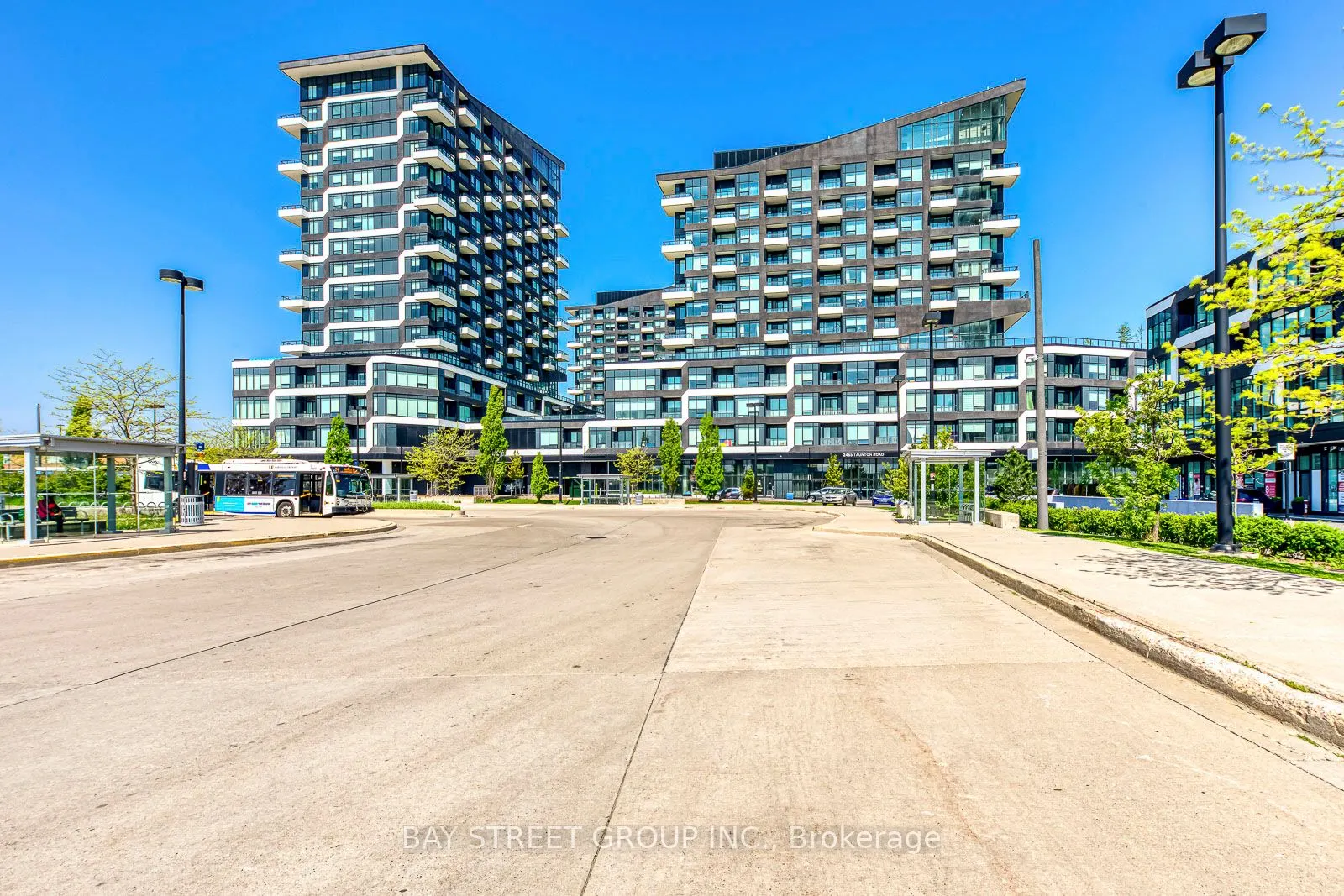 2485 Taunton Road, #722