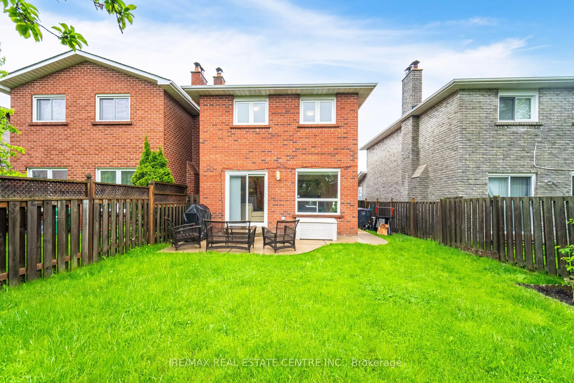 1196 Bough Beeches Boulevard