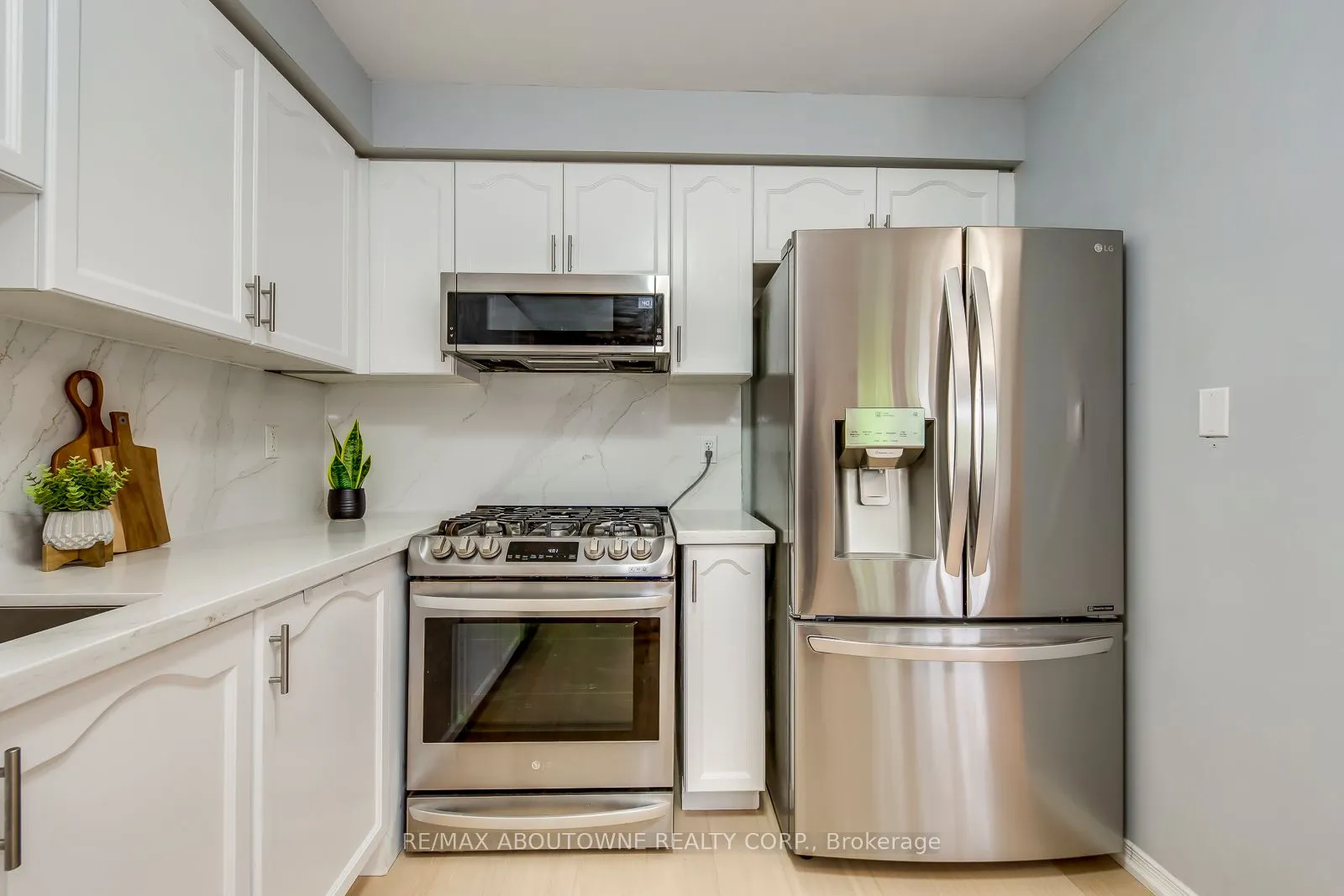 5090 Fairview Street, #58
