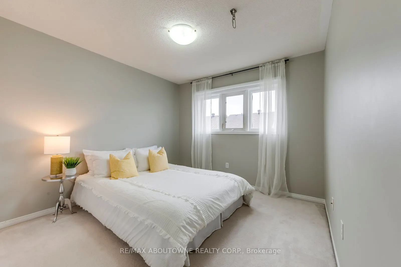 5090 Fairview Street, #58