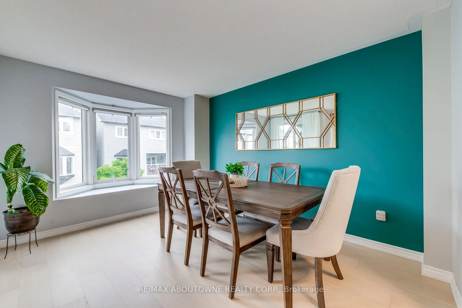 5090 Fairview Street, #58