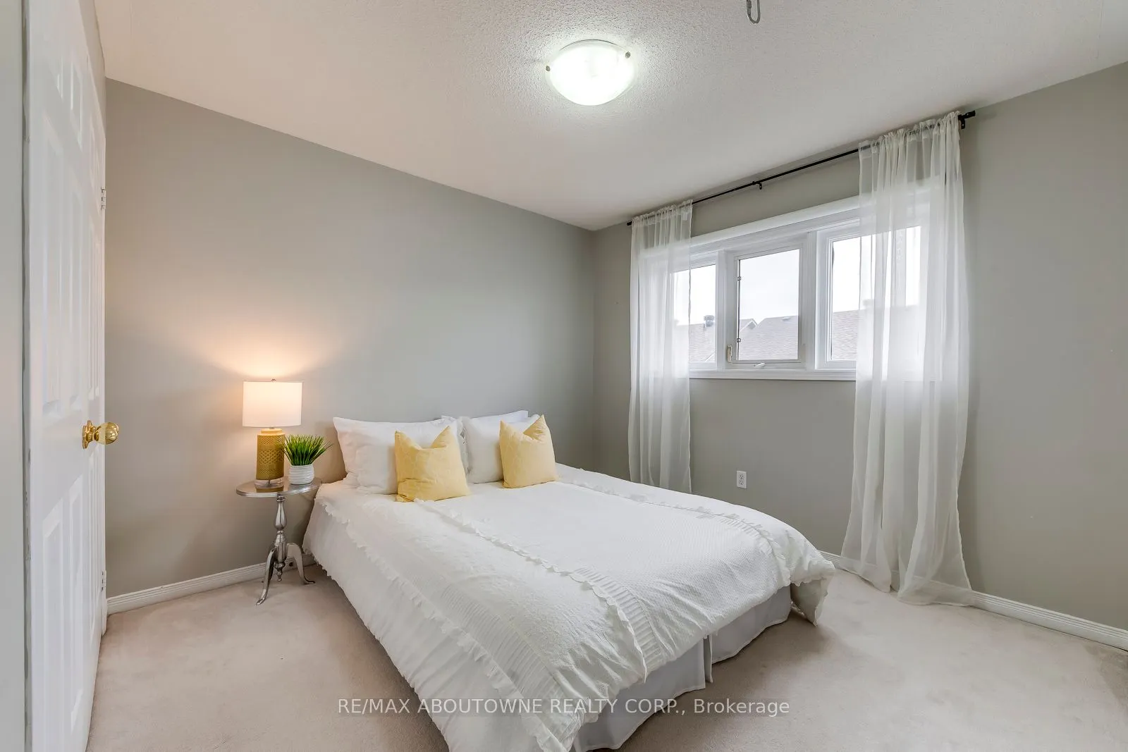 5090 Fairview Street, #58