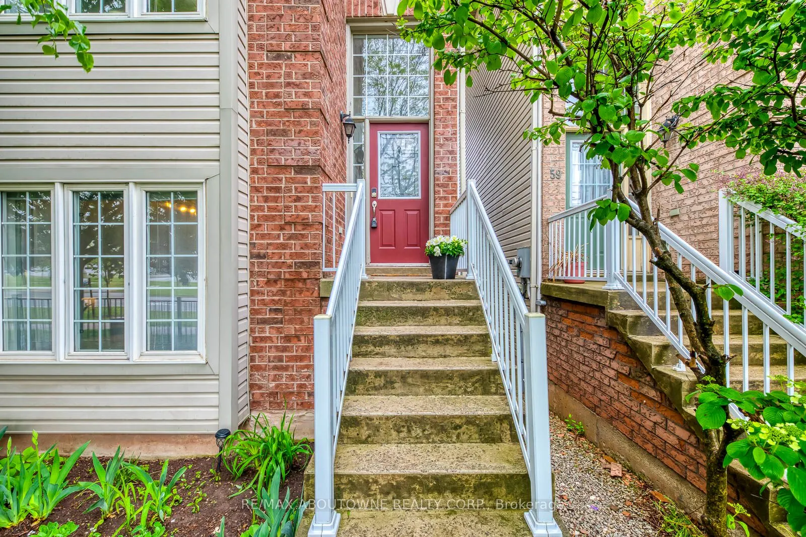 5090 Fairview Street, #58