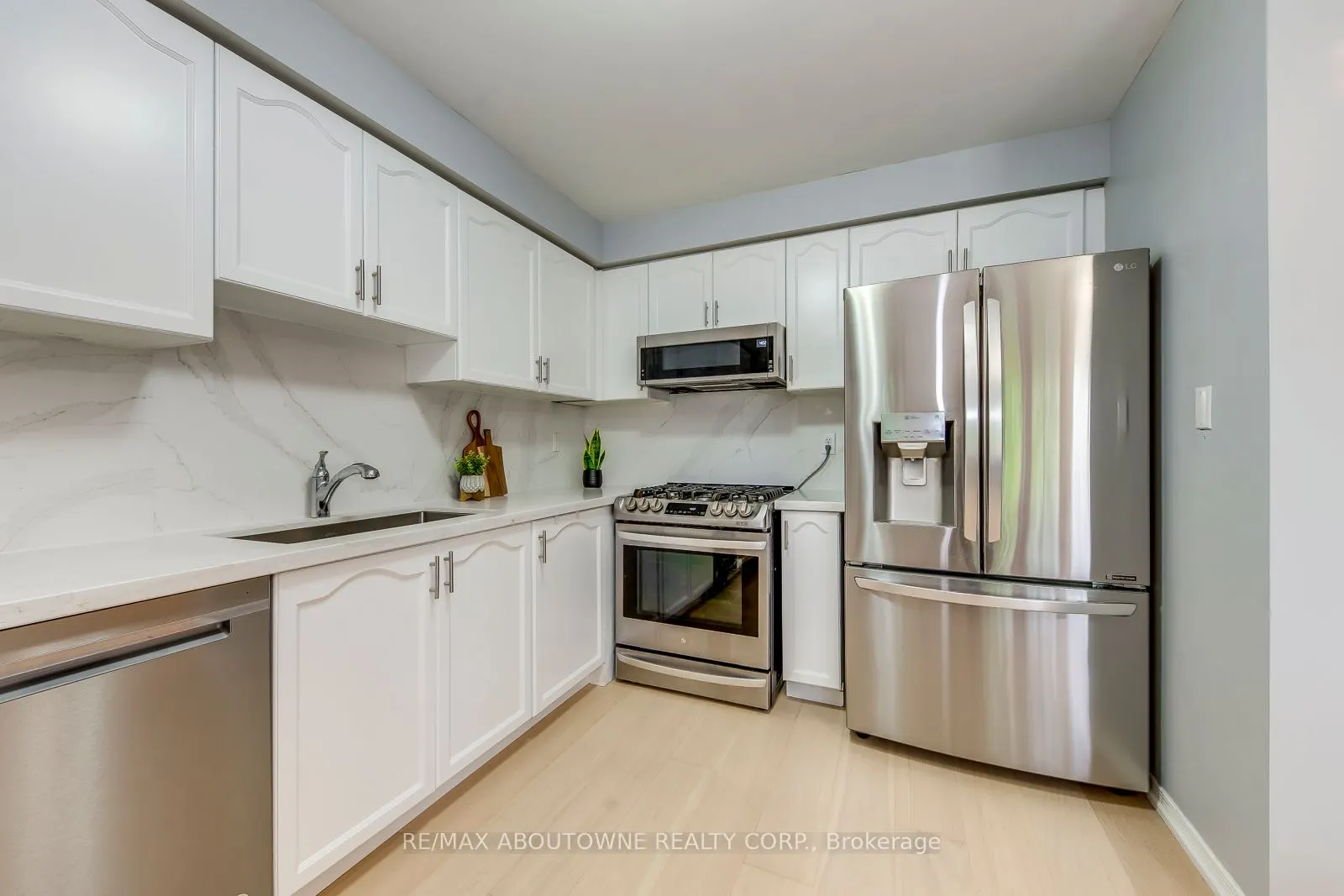 5090 Fairview Street, #58