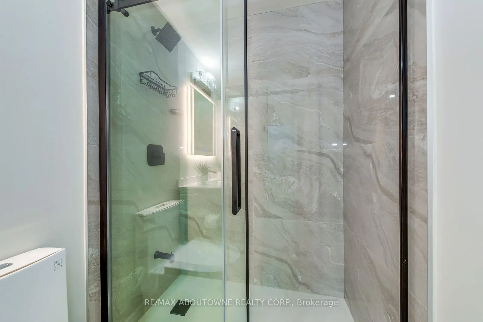 5090 Fairview Street, #58
