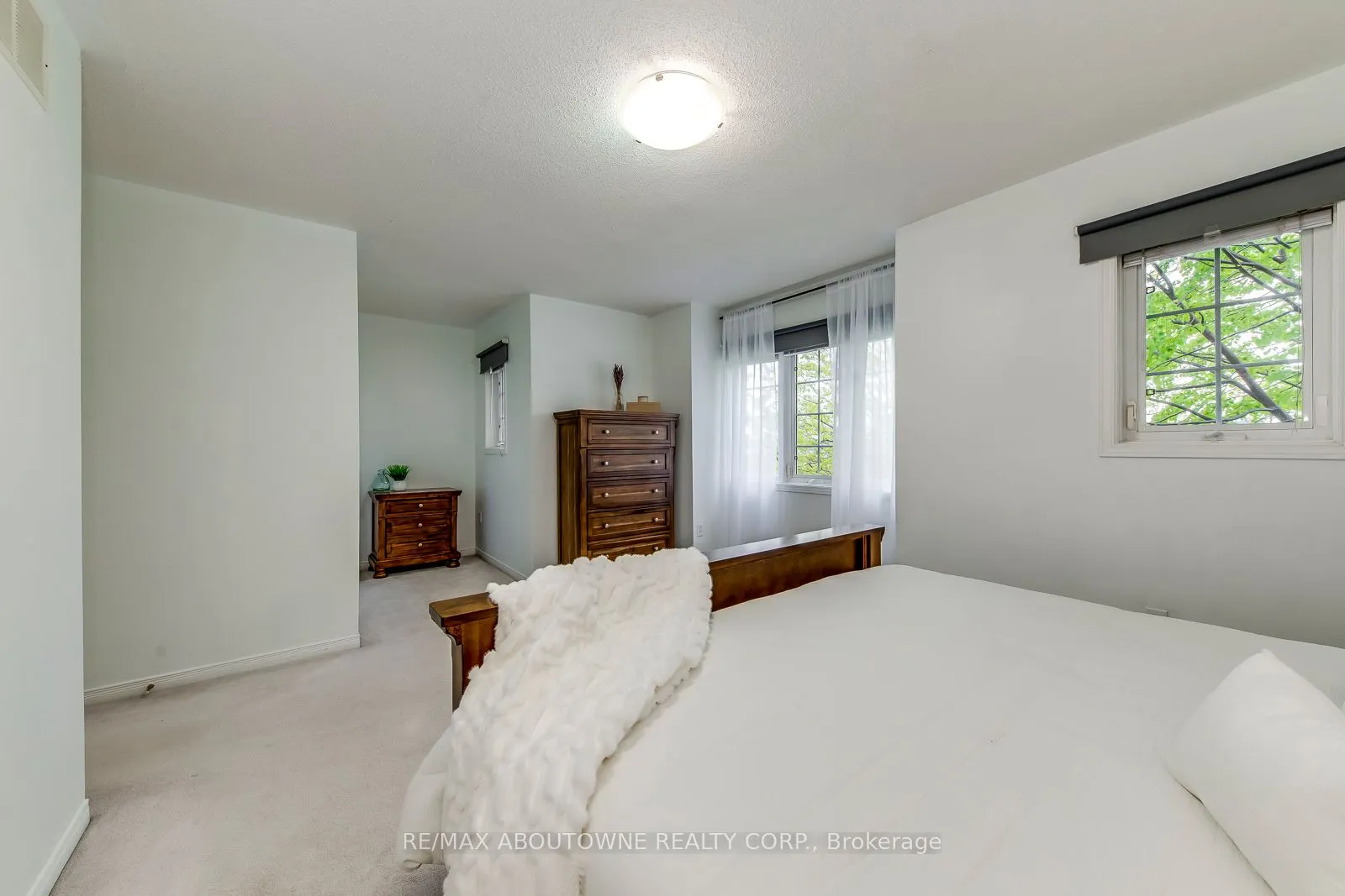 5090 Fairview Street, #58