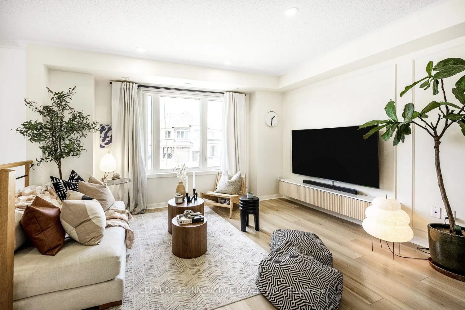 1 Beckenrose Court, #19