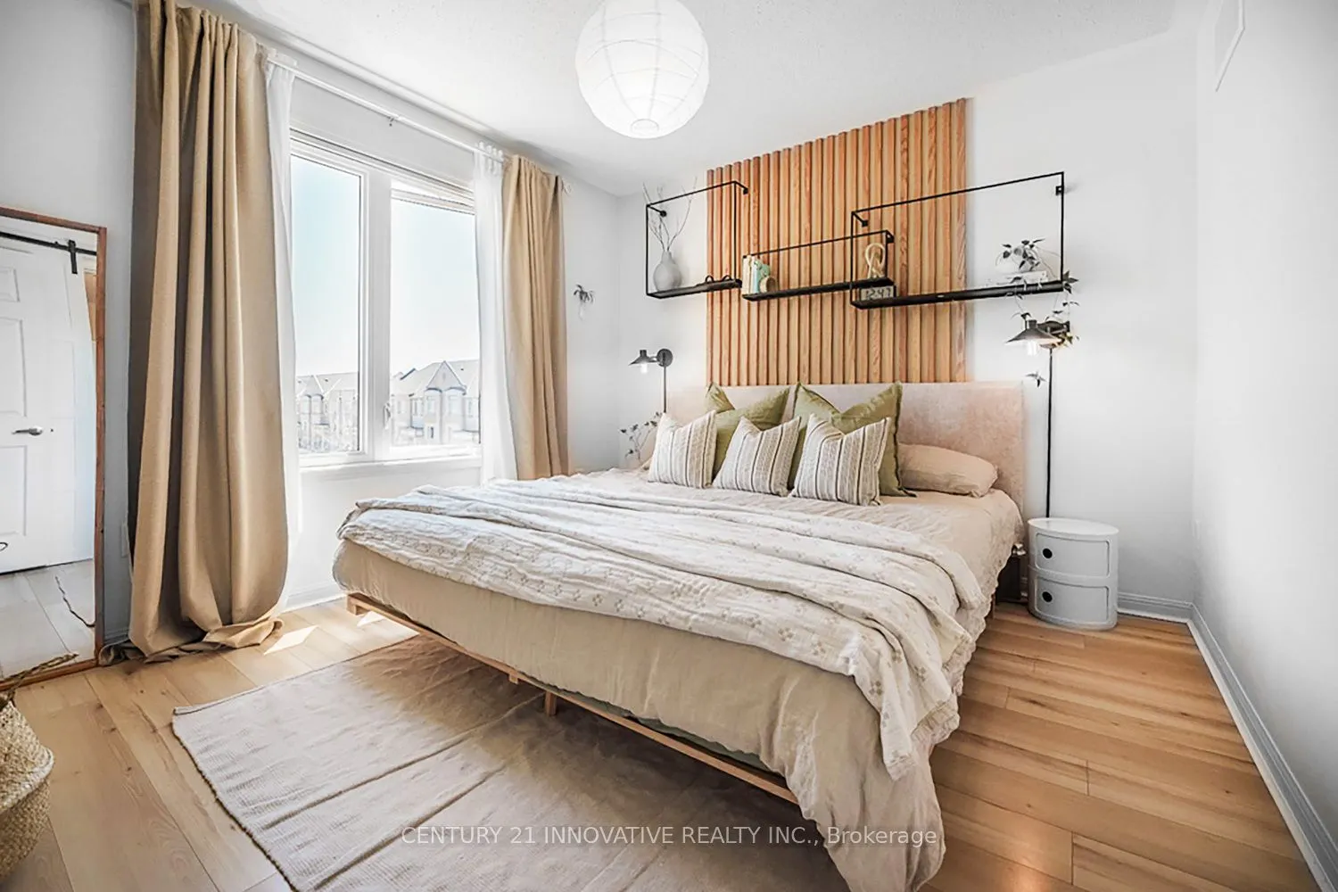 1 Beckenrose Court, #19