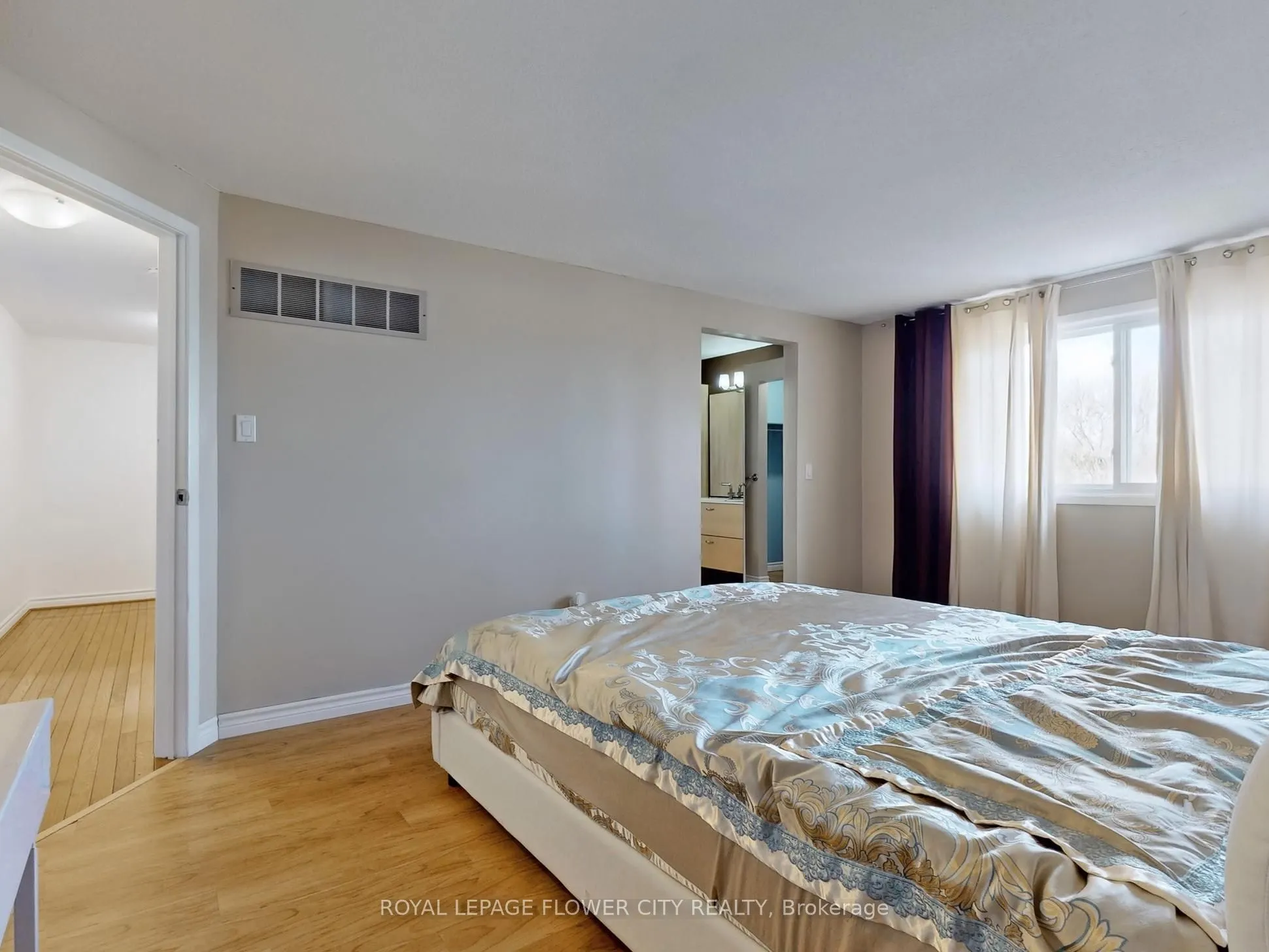 3121 Keynes Crescent