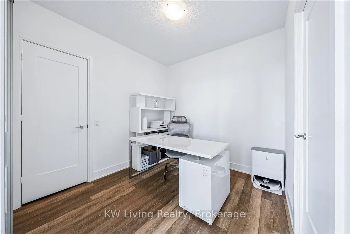 70 Annie Craig Drive, #5406