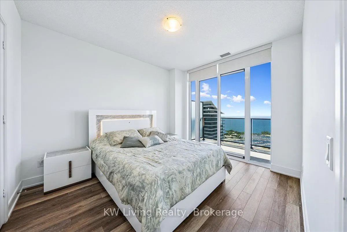 70 Annie Craig Drive, #5406