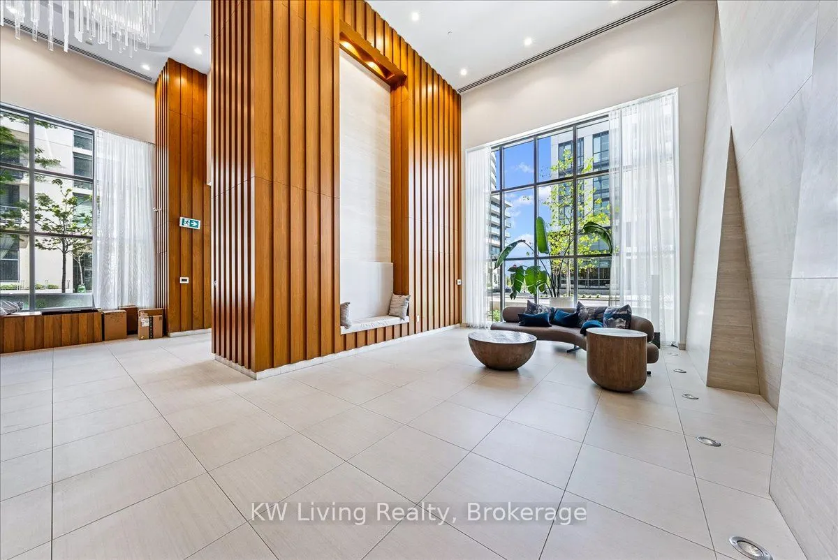 70 Annie Craig Drive, #5406