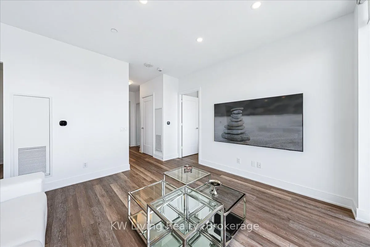 70 Annie Craig Drive, #5406
