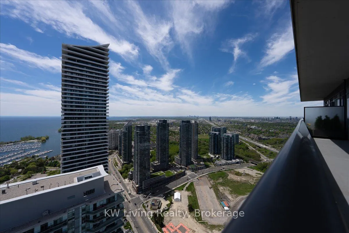 70 Annie Craig Drive, #5406