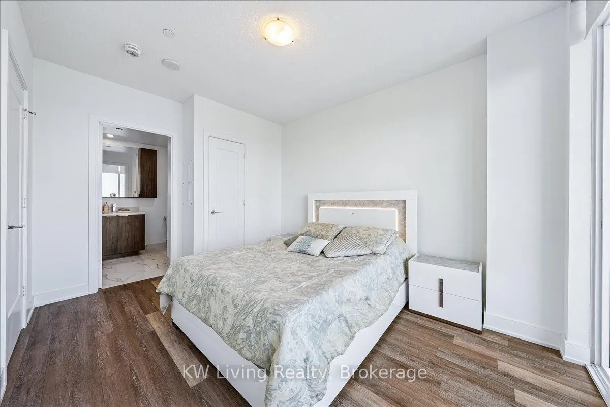 70 Annie Craig Drive, #5406