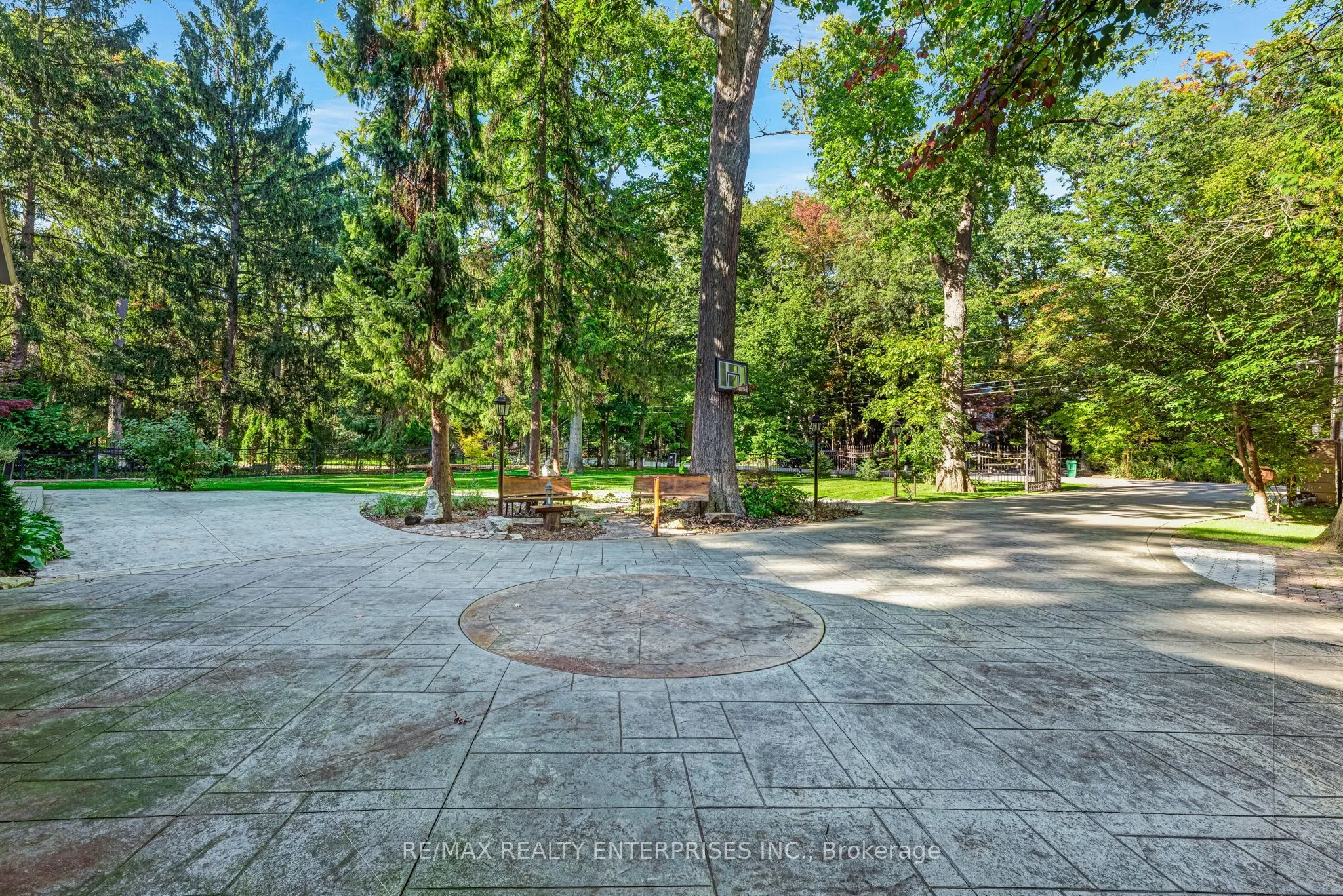 2162 Parker Drive