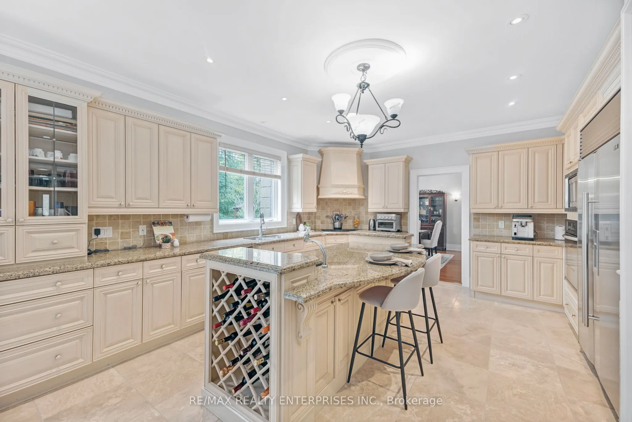 2162 Parker Drive