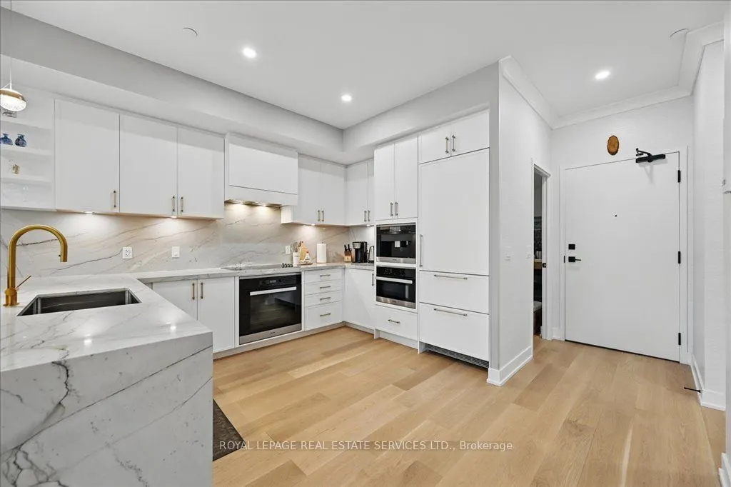 2489 Taunton Road, #108