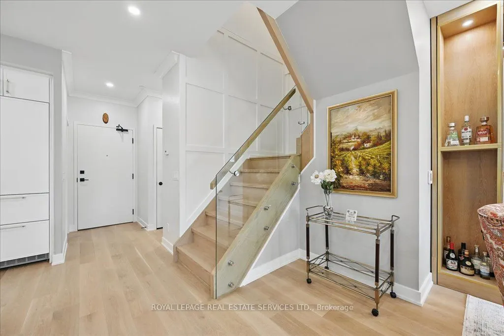 2489 Taunton Road, #108