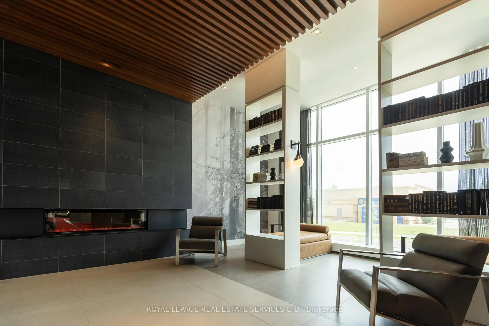 2489 Taunton Road, #108