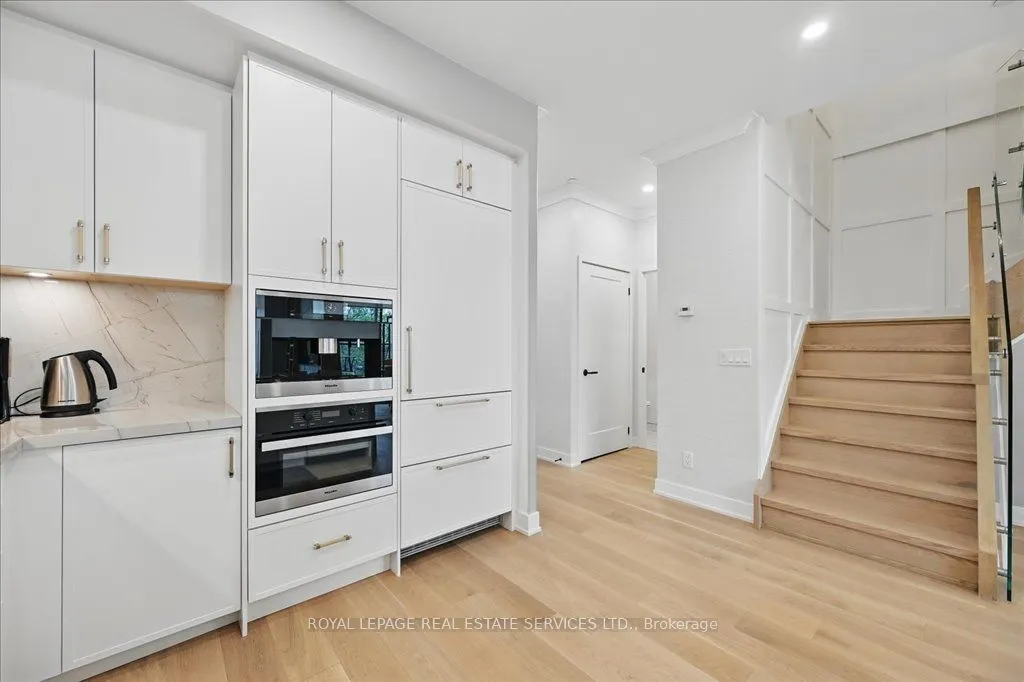 2489 Taunton Road, #108