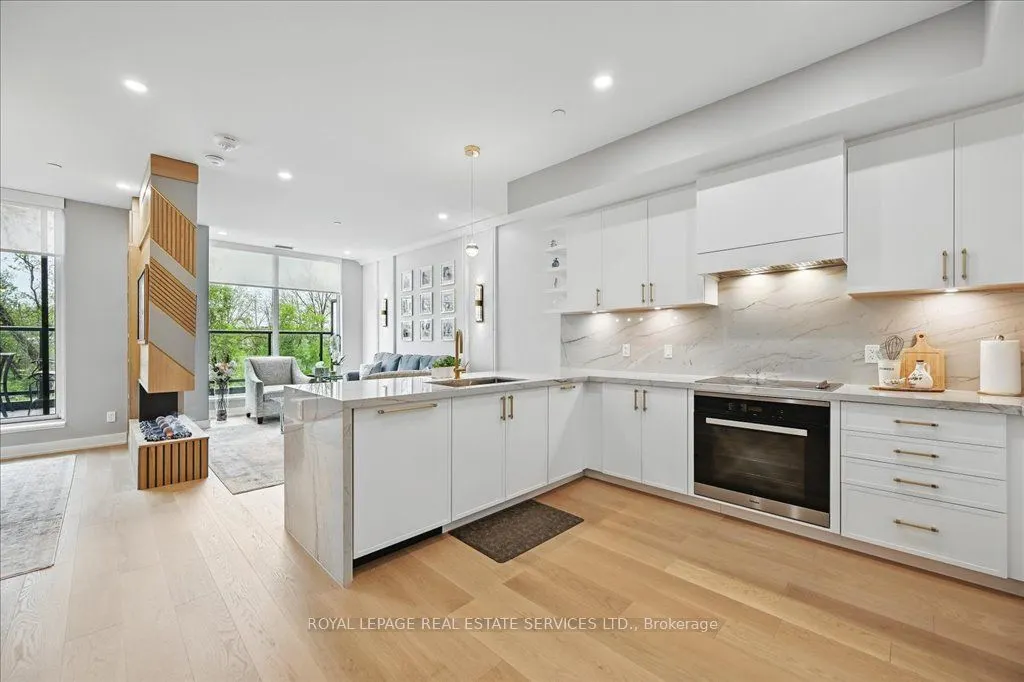 2489 Taunton Road, #108
