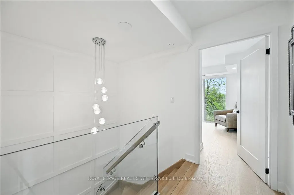 2489 Taunton Road, #108