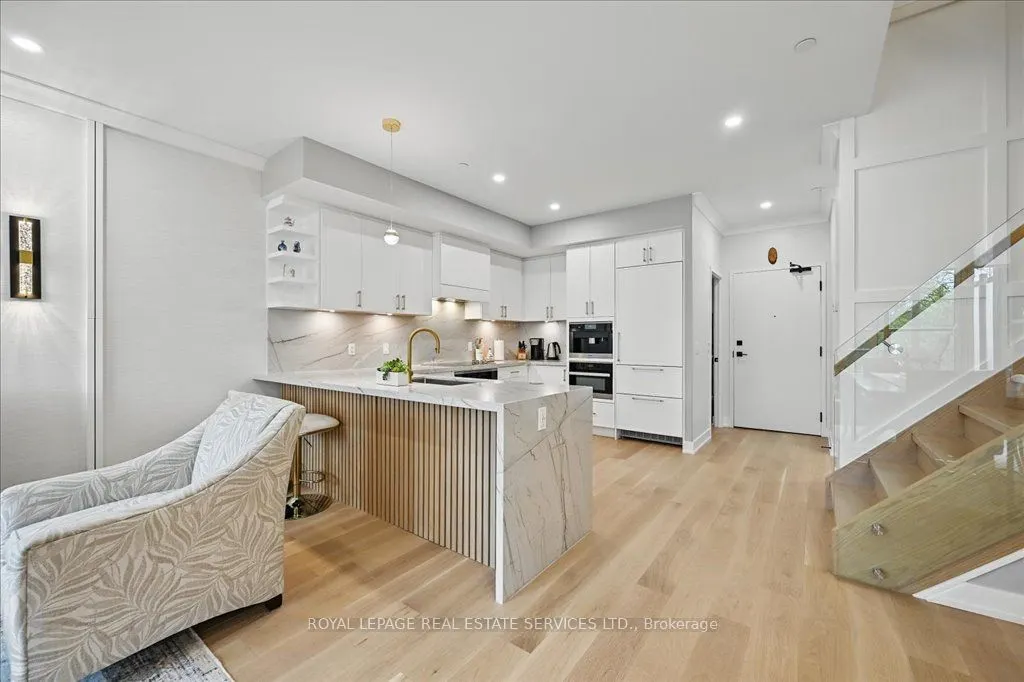 2489 Taunton Road, #108