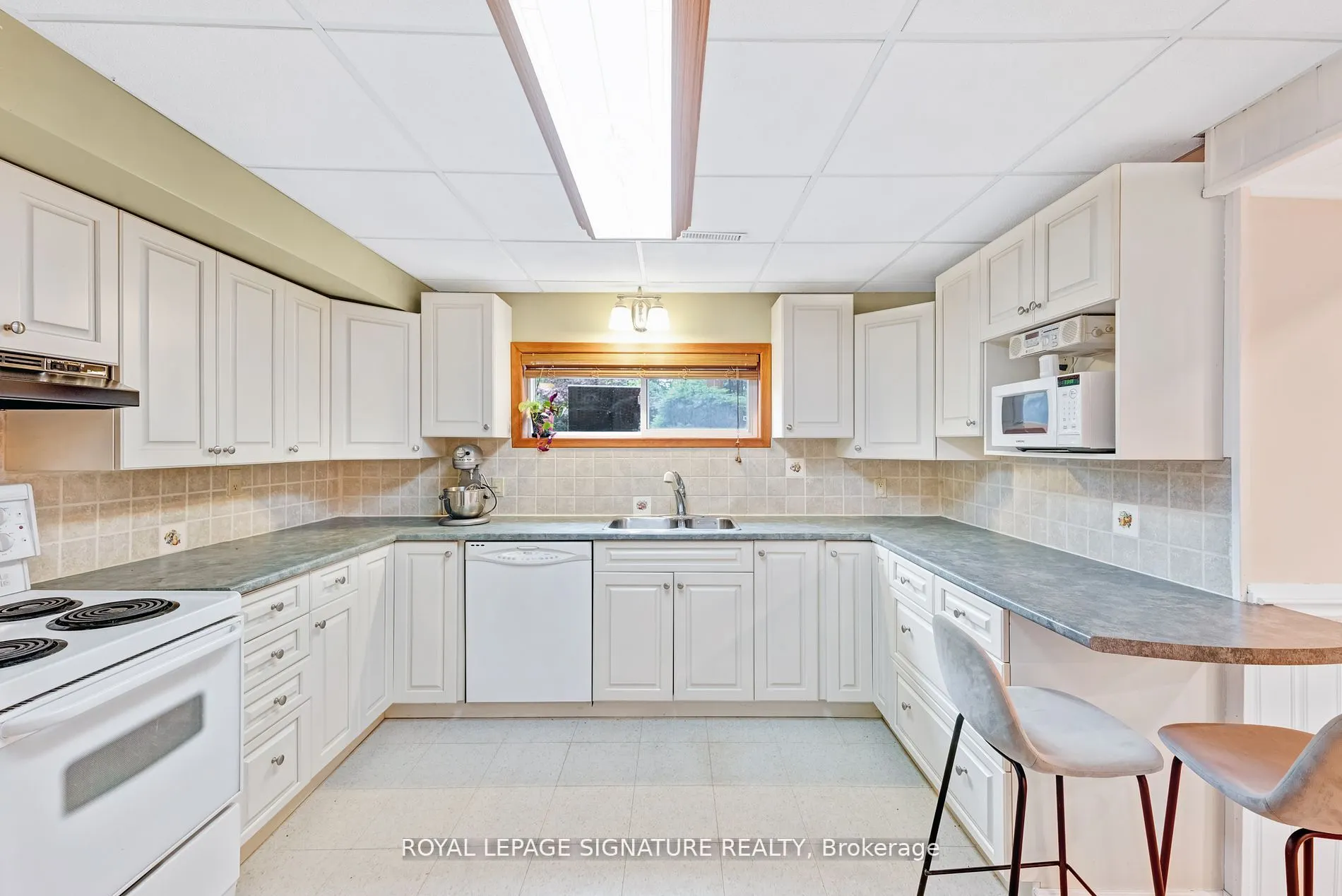 4008 Powderhorn Court