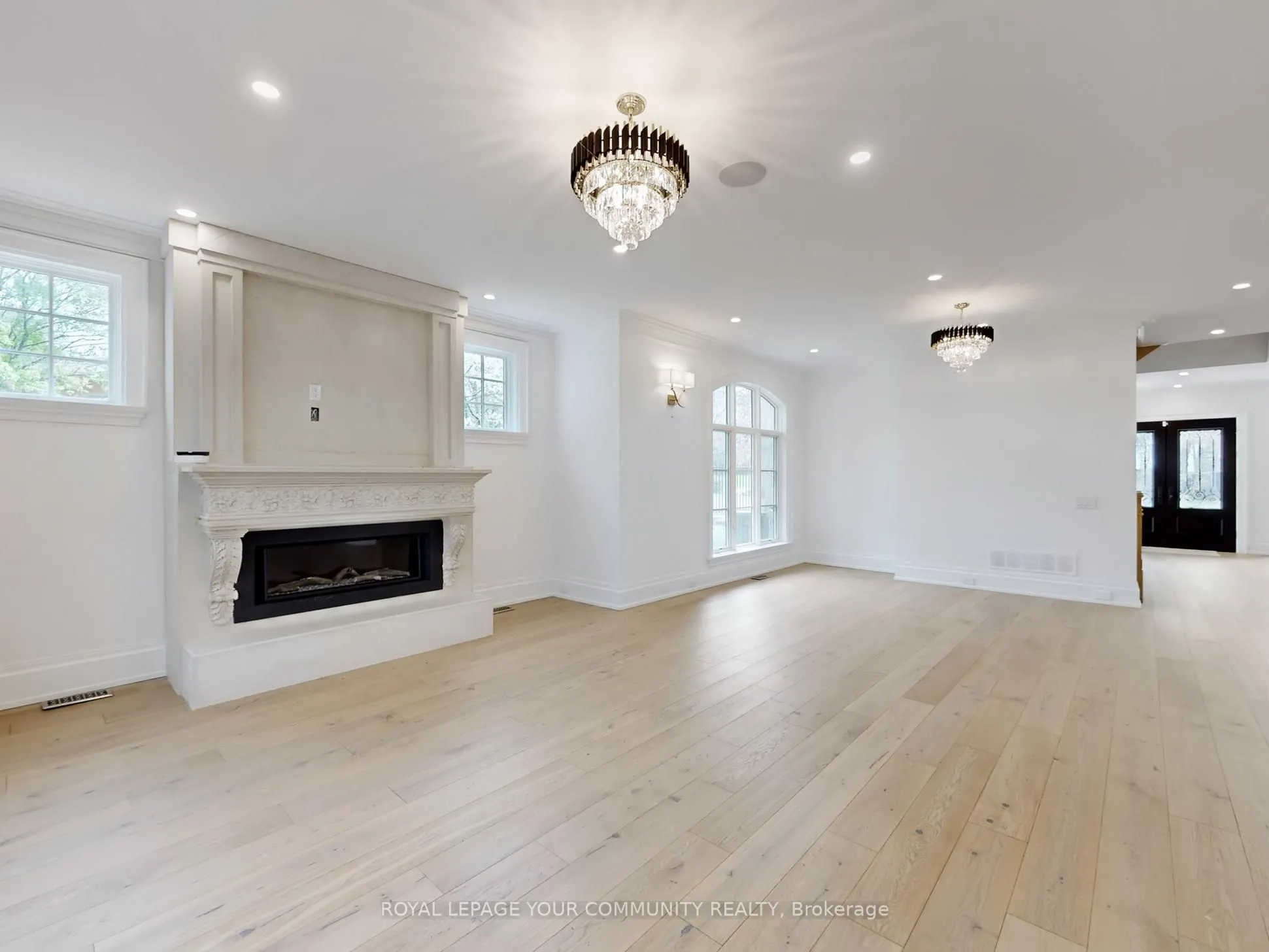 1257 Lakeshore Road W