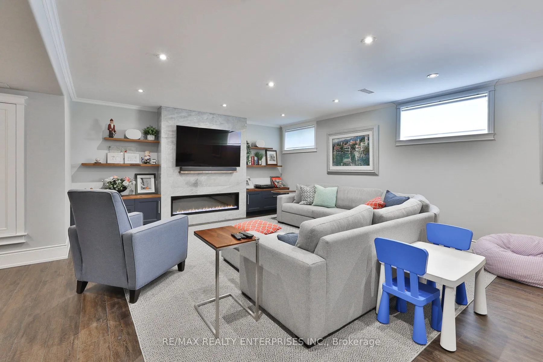 1277 Woodeden Drive