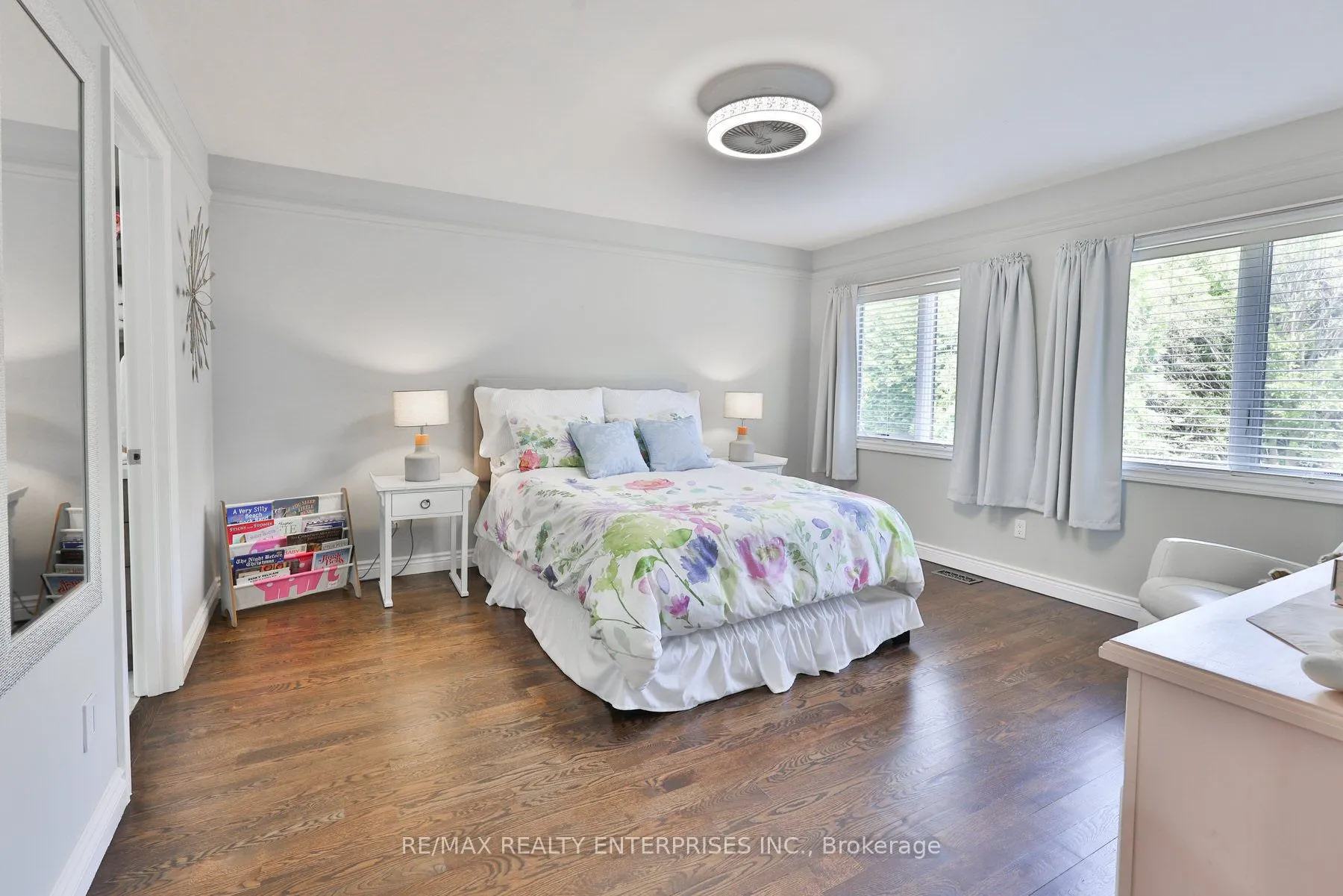 1277 Woodeden Drive