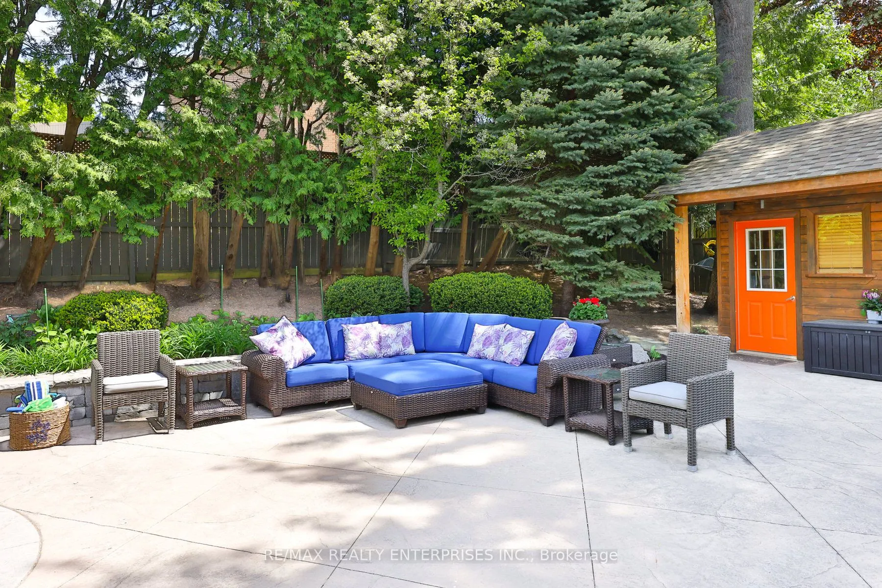 1277 Woodeden Drive