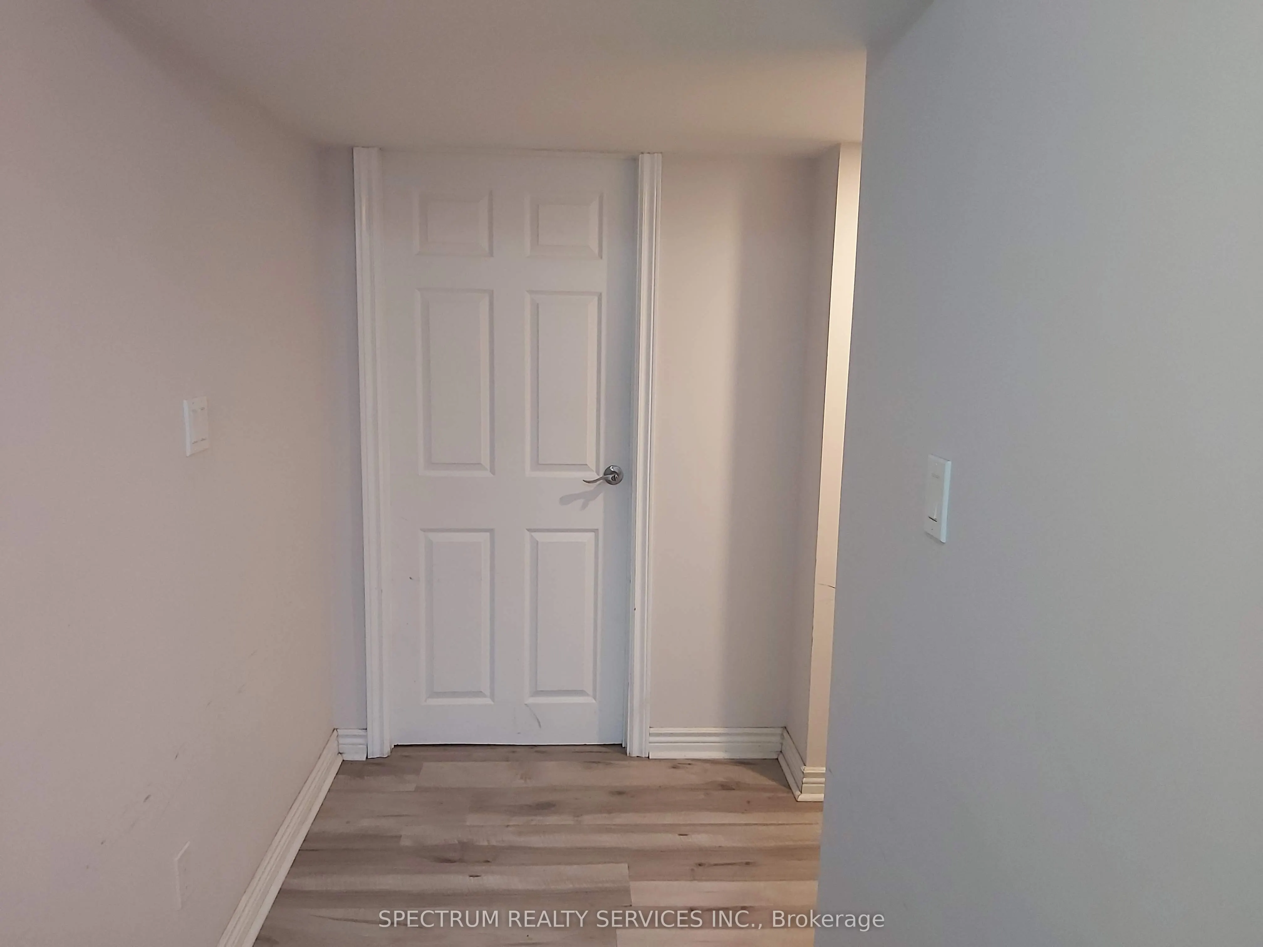 150 Ontario Street S #Bsmt