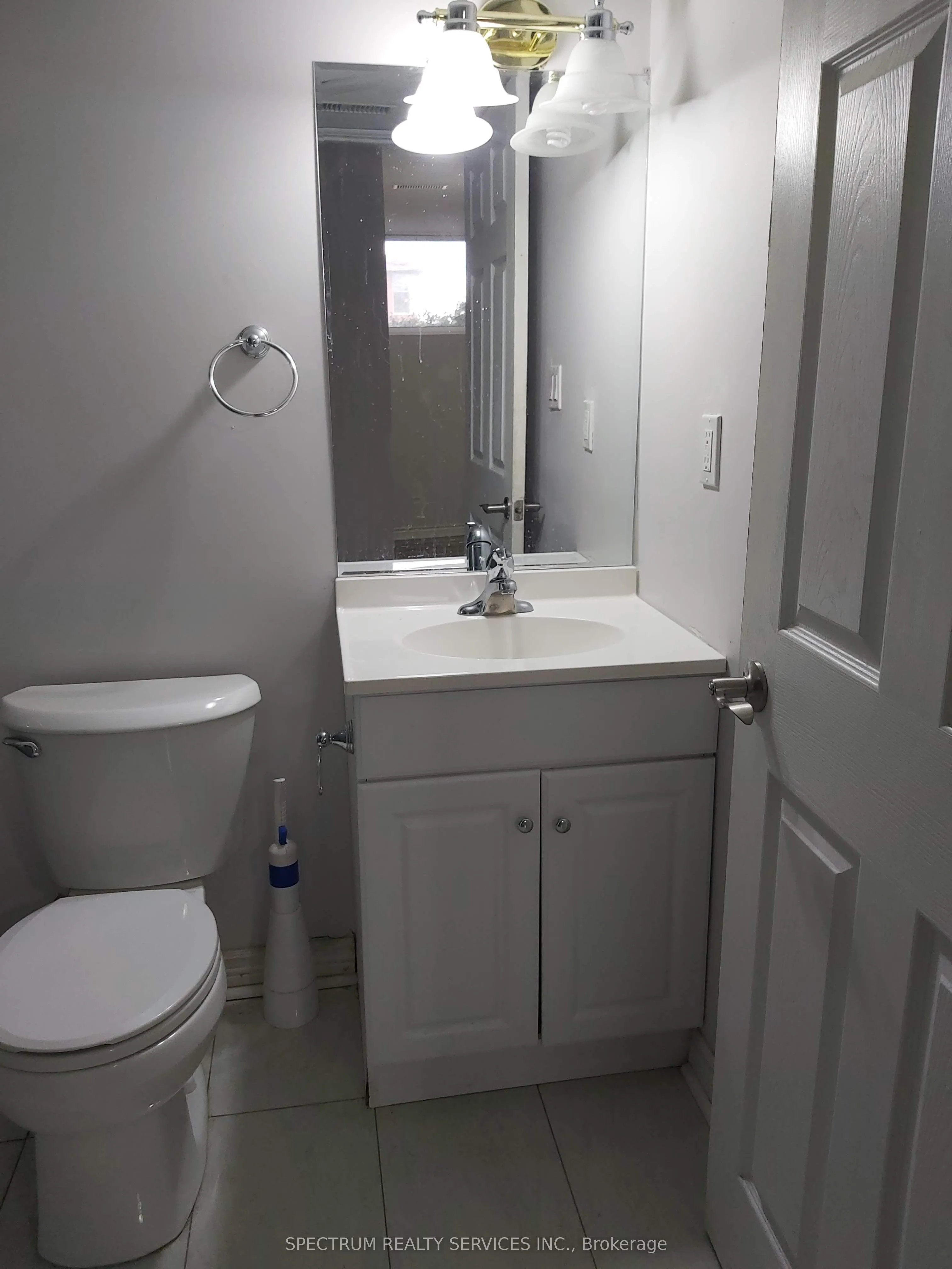 150 Ontario Street S #Bsmt